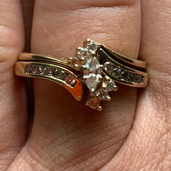 ODI 14K Gold .15 ct Marquise and .02 round Diamonds with Ring Guard - Picture 1 of 5